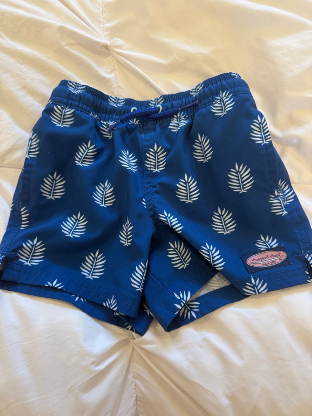 Boys Vineyard Vines Navy Blue White Leaf Swim Shorts